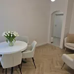 Summer Bianco 2br Apartamento