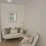 Summer Bianco 2br Апартаменты