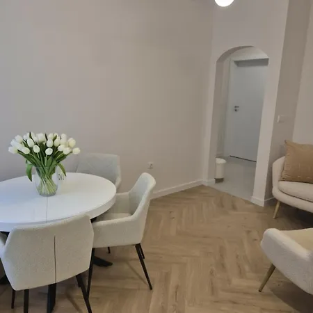 Summer Bianco 2br Appartement