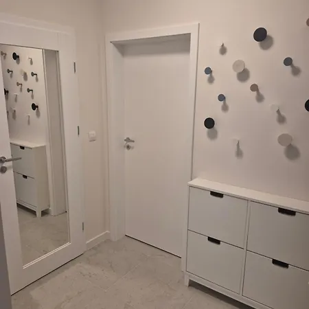 Summer Bianco 2br Appartement *
