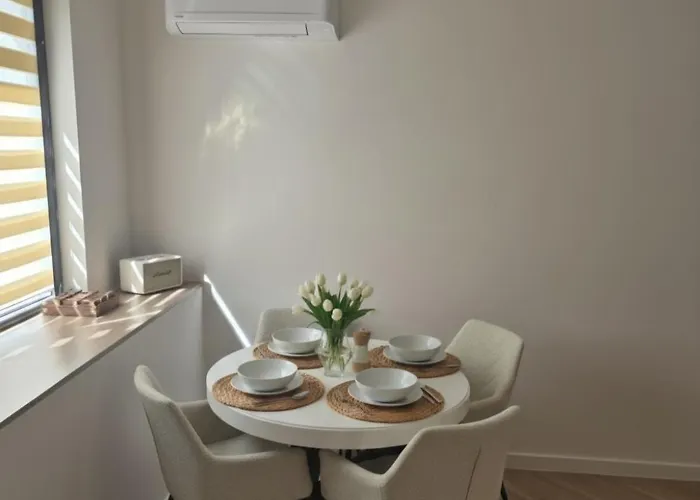 Summer Bianco 2br Apartment *