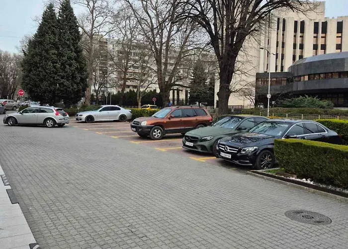 Summer Bianco 2br Apartment *